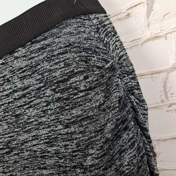 WILFRED Free Tyra Faux Wrap Skirt - Picture 3 of 9